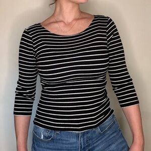 American Eagle Large black & white striped top!